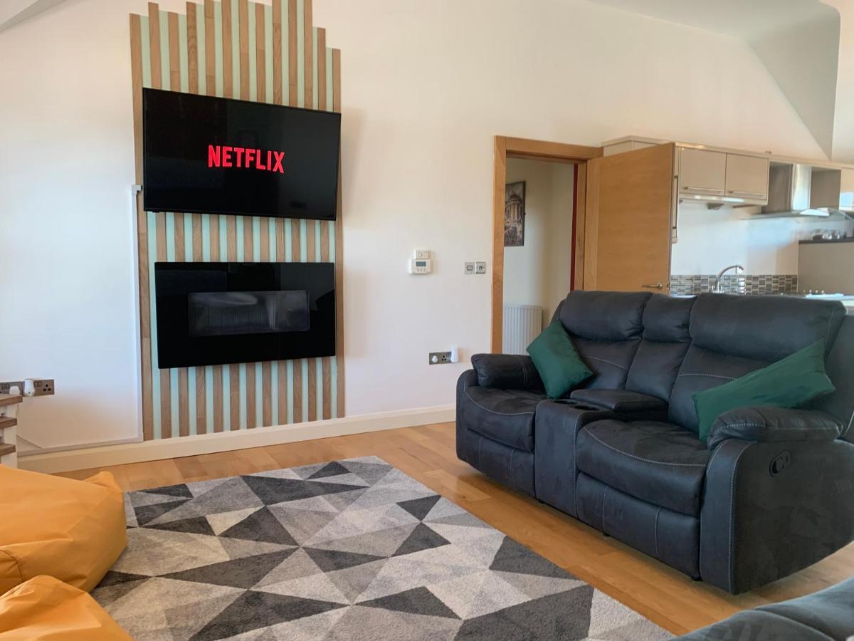 Apartament Orchard Oasis, Luxury Penthouse Getaway Coleraine Zewnętrze zdjęcie